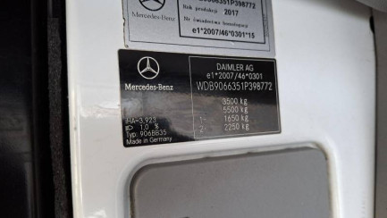 Zdjęcie przedmiotu: Mercedes-benz Sprinter E6 3.5t