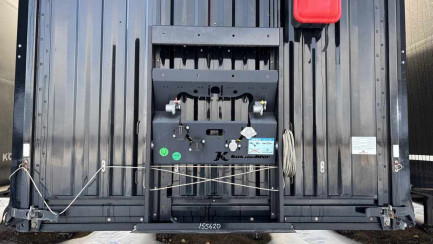 Zdjęcie przedmiotu: KASSBOHRER MEGA Skrzyniowa