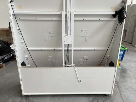 Zdjęcie przedmiotu: Modular interactive multi-sensory projection system