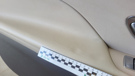 Zdjęcie przedmiotu: Mercedes-benz E 220 d Coupe 4-Matic 9G-TRONIC