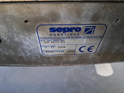 Zdjęcie przedmiotu: SEPRO SR 4010 S3 linear robot designed to work with an injection molding machine