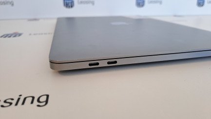 Zdjęcie przedmiotu: Notebook / Laptop Apple MacBook Pro 13'' chip M2, 8-core CPU, 10-core GPU, 256 GB SSD (gwiezdna szarość), kod prod. MNEH3ZE/A