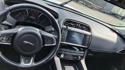 Zdjęcie przedmiotu: Jaguar F-Pace 3.0 TD R-Sport AWD