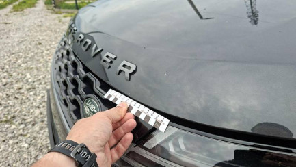 Zdjęcie przedmiotu: RANGE ROVER Evoque 2.0 Diesel MHEV R-Dynamic SE