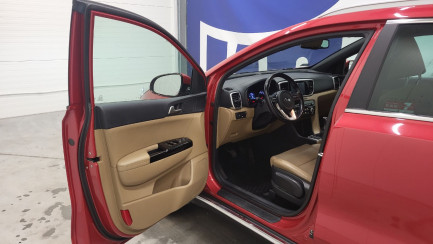 Zdjęcie przedmiotu: Kia Sportage 1.6 GDI L Business Line 2WD