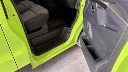 Zdjęcie przedmiotu: RENAULT/CARPOL TRAFIC Kombi 2.0 dCi E6d 3.1t Equilibre