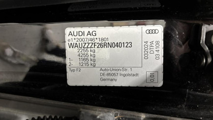 Zdjęcie przedmiotu: Audi A6 40 TDi E6d S tronic Заява про втрату реєстраційного свідоцтва Свідоцтво про реєстрацію вилучено в електронному вигляді