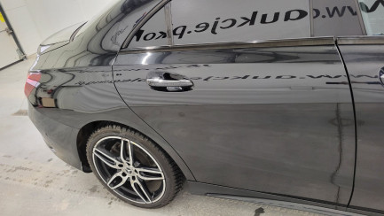 Zdjęcie przedmiotu: Mercedes-Benz CLA 200 7G-DCT AMG Line
