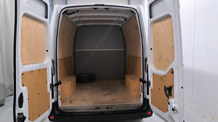 Zdjęcie przedmiotu: RENAULT/CARPOL MASTER FWD 2.3 dCi E6d 3.5t L3H2 Extra