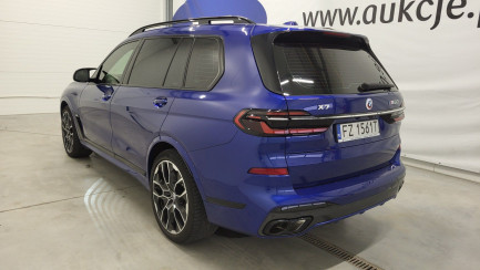 Zdjęcie przedmiotu: BMW X7 M60i xDrive mHEV sport-aut