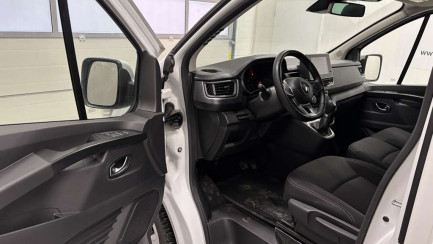 Zdjęcie przedmiotu: Renault Trafic Combi 2.0 dCi Equilibre EDC Declaration of loss of registration certificate