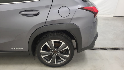 Zdjęcie przedmiotu: Lexus UX 250h GPF Business Edition 2