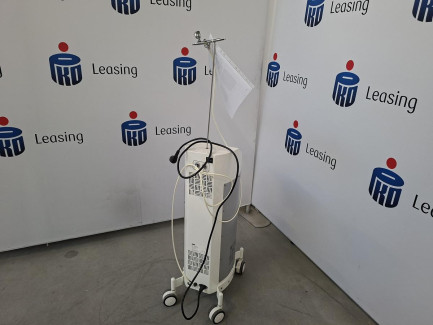 Zdjęcie przedmiotu: The O2 JET CLEAR SPRAY SYSTEM cosmetic device is used for oxybrasion treatment, i.e. water-oxygen peeling.