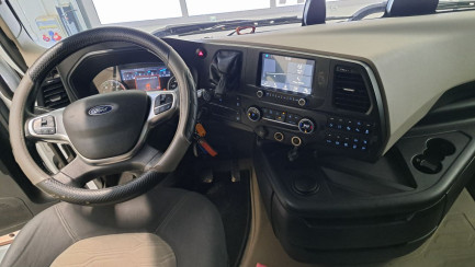 Zdjęcie przedmiotu: F-MAX 500 12.7 TDCi 500 E6d 18.0t Заява про втрату реєстраційного свідоцтва