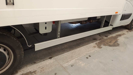 Zdjęcie przedmiotu: Renault Master FWD 2.3 dCi E6 3.5t L3H1 Extra S&S+E