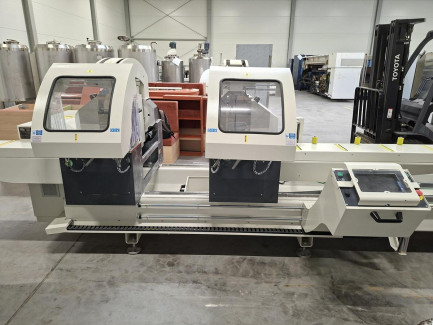 Zdjęcie przedmiotu: A set of equipment for the production of PVC windows