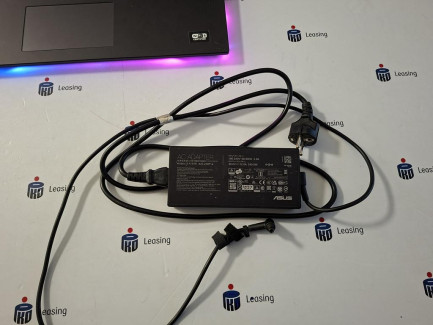 Zdjęcie przedmiotu: Ігровий ноутбук ASUS ROG Strix G713I-HX055W з AMD Ryzen 7 4800H/32 ГБ/512/WIN11 RTX3060