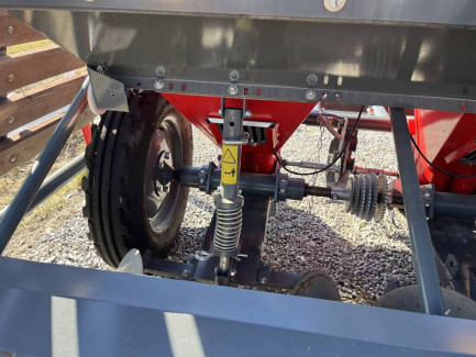 Zdjęcie przedmiotu: Картоплесаджалка дворядна UNIA KORA 2W