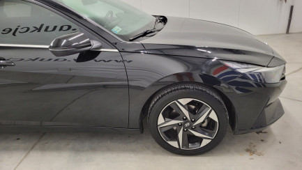 Zdjęcie przedmiotu: Hyundai Elantra 1.6 Smart