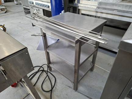 Zdjęcie przedmiotu: A set of catering equipment