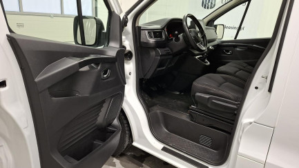 Zdjęcie przedmiotu: Renault Trafic 2.0 Blue dCi E6 3.1t L2H1 Brygadowy Extra (1200) Oświadczenie o utracie DR